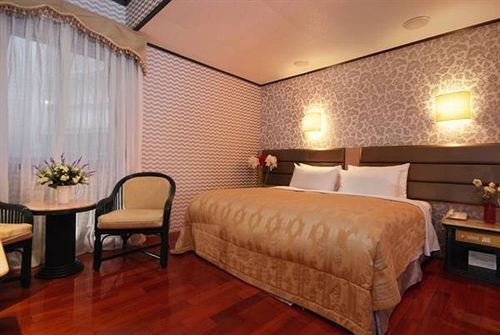 Pink Lotus Hotel Тайбей Екстер'єр фото