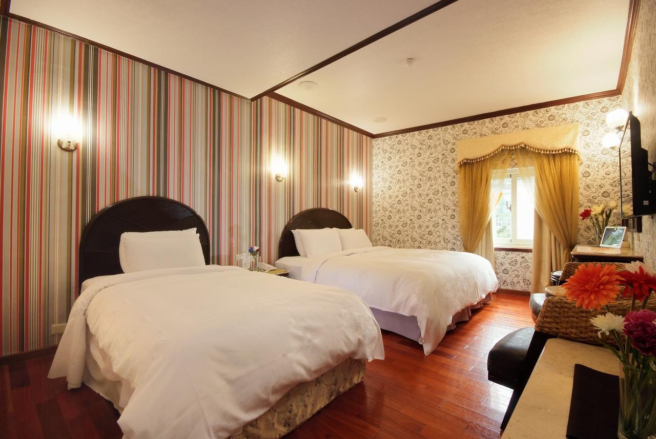 Pink Lotus Hotel Тайбей Екстер'єр фото