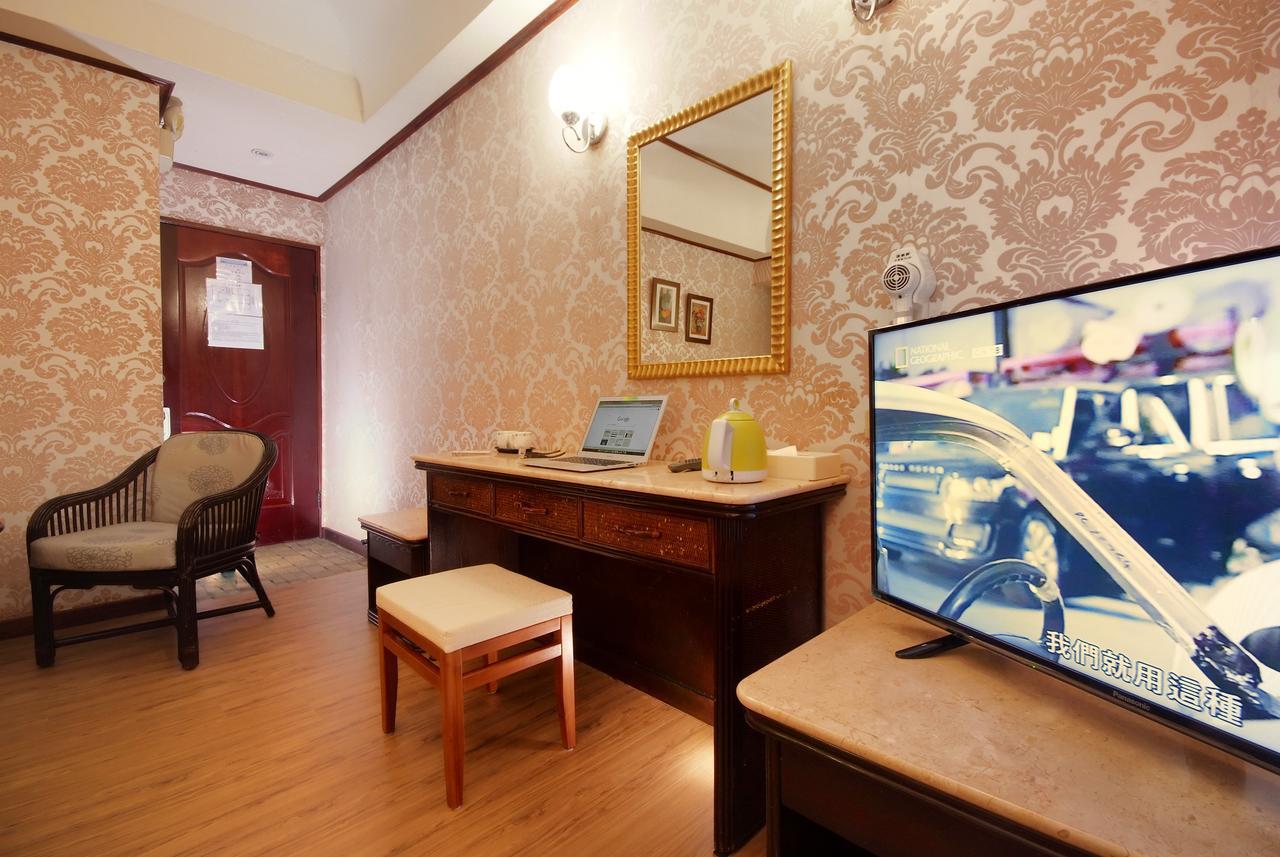 Pink Lotus Hotel Тайбей Екстер'єр фото