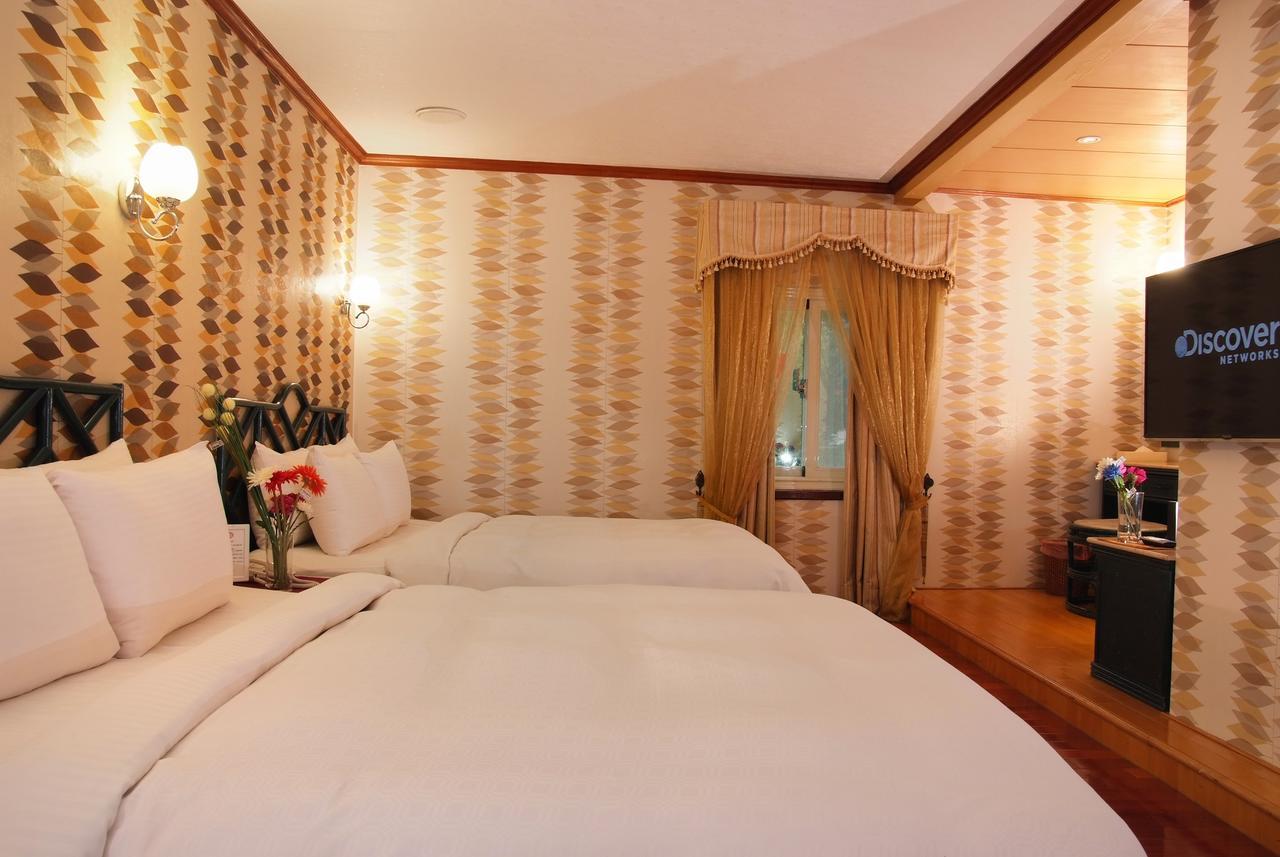 Pink Lotus Hotel Тайбей Екстер'єр фото